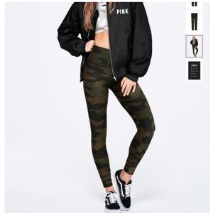 VS PINK Ultimate Leggings